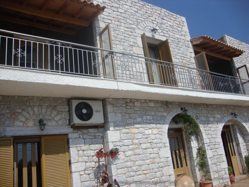 Kafiona Guesthouse Pírgos Dhiroú 외부 사진