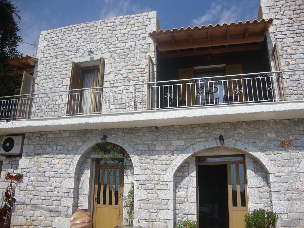 Kafiona Guesthouse Pírgos Dhiroú 외부 사진